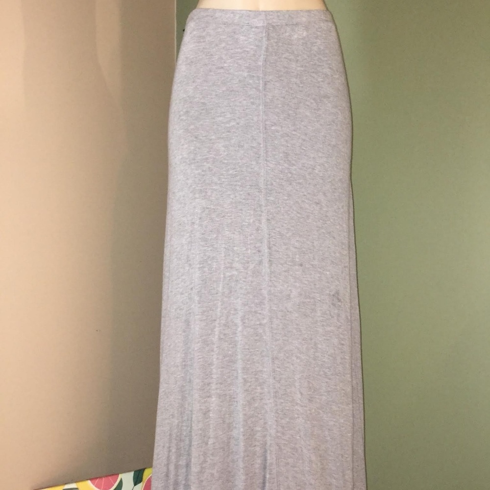 Classic grey skirt